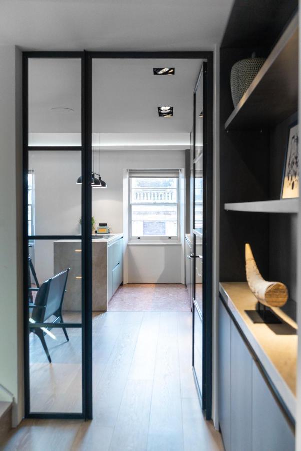 South Kensington By Capital Londra